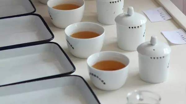 如何品鉴普洱茶？传统品鉴体系是无效体系？