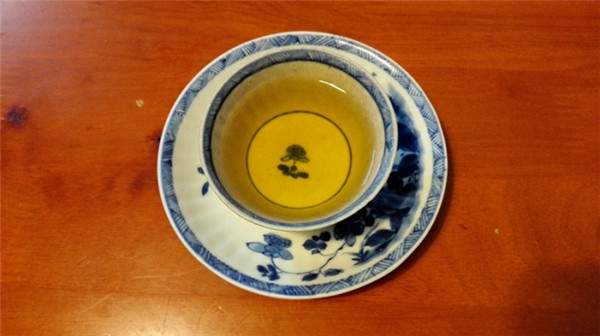 茶艺师教你普洱生茶的品饮方法