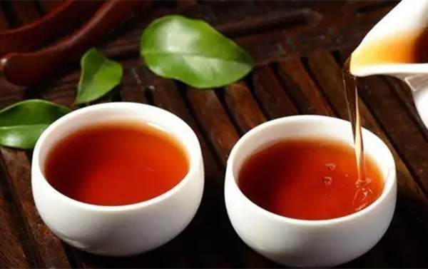 冲泡普洱茶的水温要求是什么？