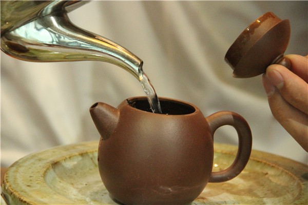 醒茶—普洱茶冲泡前的重要环节