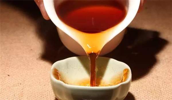 你家的普洱茶存放对了吗？普洱茶怎么保存最好？