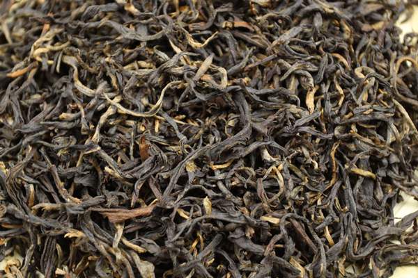 高温高湿的季节如何去除普洱茶产生“仓味”