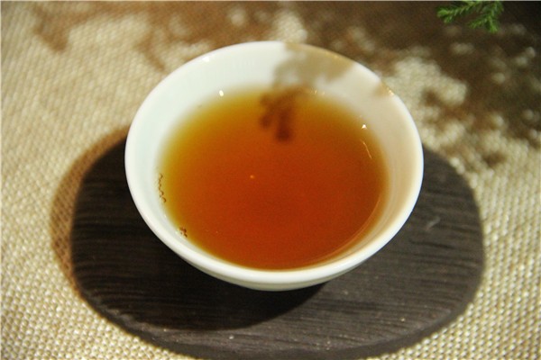 看普洱茶的历史来树立正确的购茶观