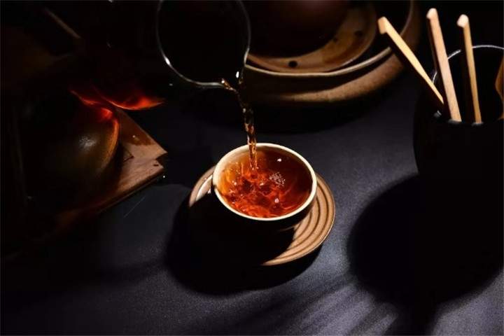 为什么黑茶在收藏界最被推崇？