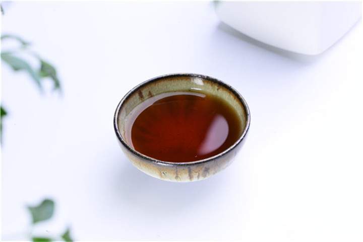 从中医的角度来看安化黑茶
