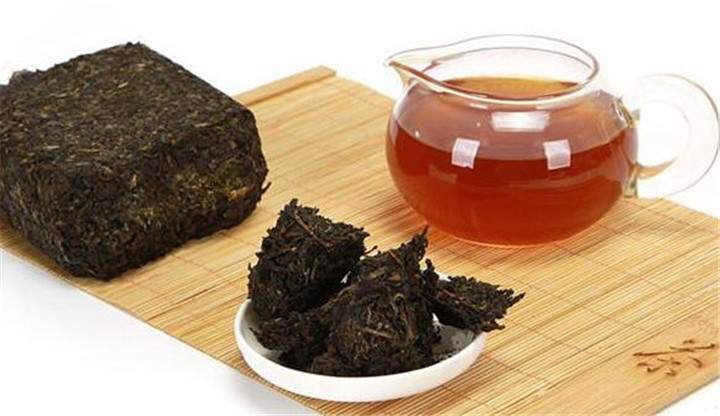 普洱茶、六堡茶、原来都属于黑茶，它们都有哪些功效呢？