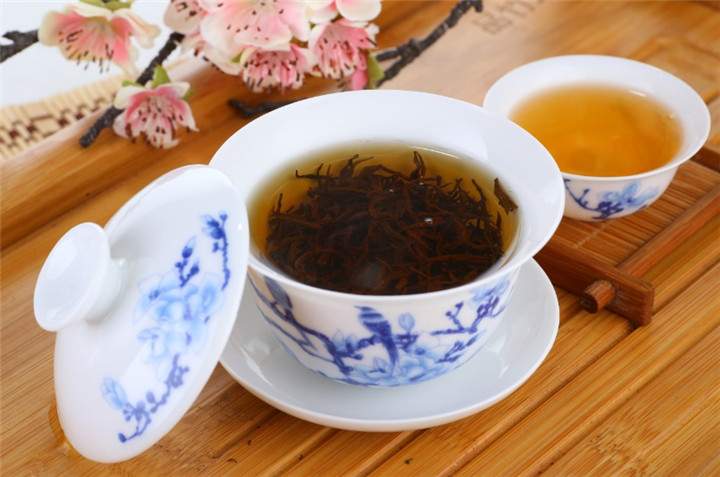 晒红——云南传统红茶工艺揭秘