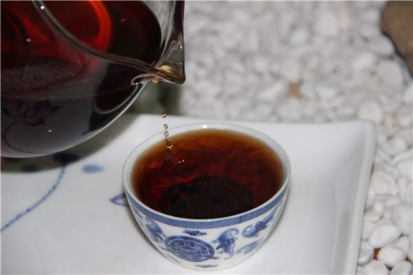 黑茶怎么样冲泡？黑茶功效作用有哪些？