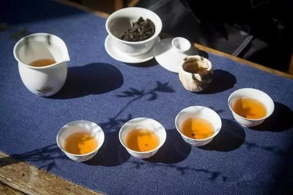 喝大红袍茶真的会“上火”吗？