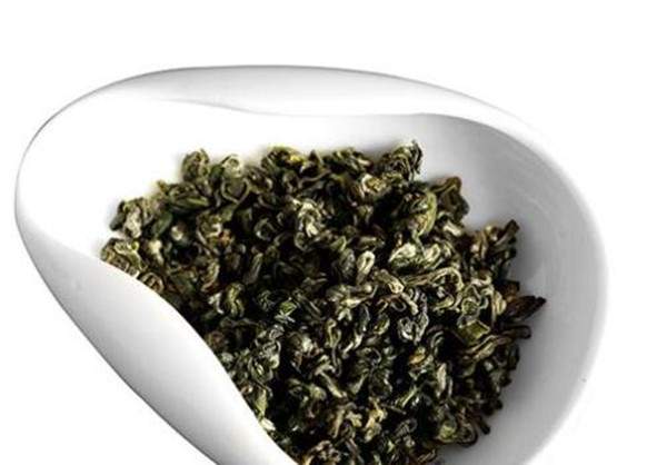 “绿宝石”是一种贵州名茶？有什么特点？