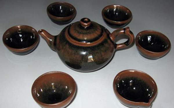 中国茶具孕育文化