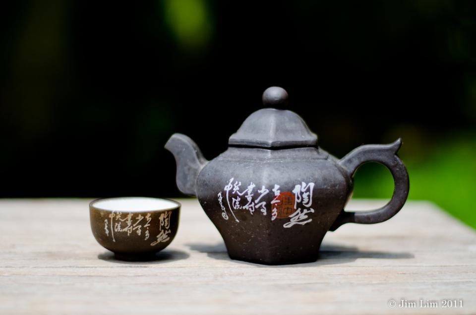 品茶与饮茶分为不同的“茶道”