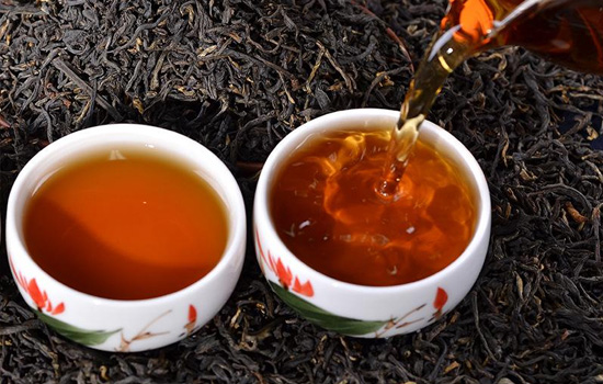 普洱茶和枸杞能一起泡吗适合女人喝吗