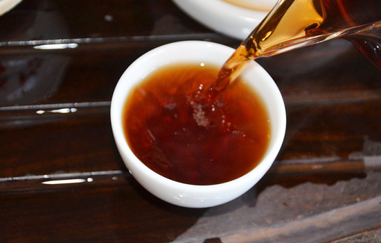 普洱茶和乌龙茶哪个减肥效果好教你正确茶叶减肥