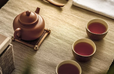 喝黑茶有什么好处哪5类人群适合喝黑茶？