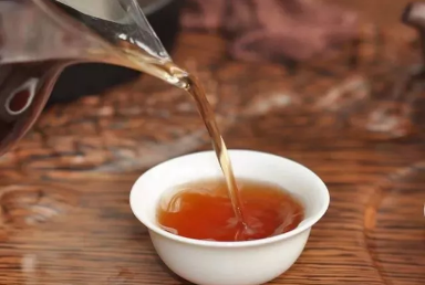 喝黑茶有什么好处哪5类人群适合喝黑茶？
