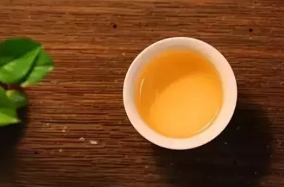白茶的功效为什么说好的白茶一定是晒出来的？