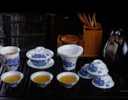 泡红茶用什么茶具最好泡一杯好茶与茶具脱不了关系
