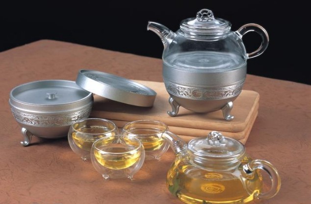 玻璃茶具什么牌子好当代流行的玻璃茶具赏析图