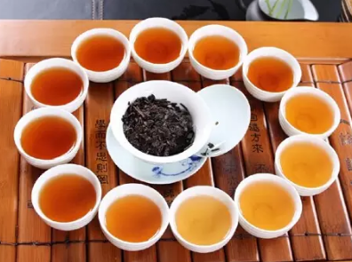 湖北老青茶的采割有什么讲究湖北老青茶是怎样制作的？