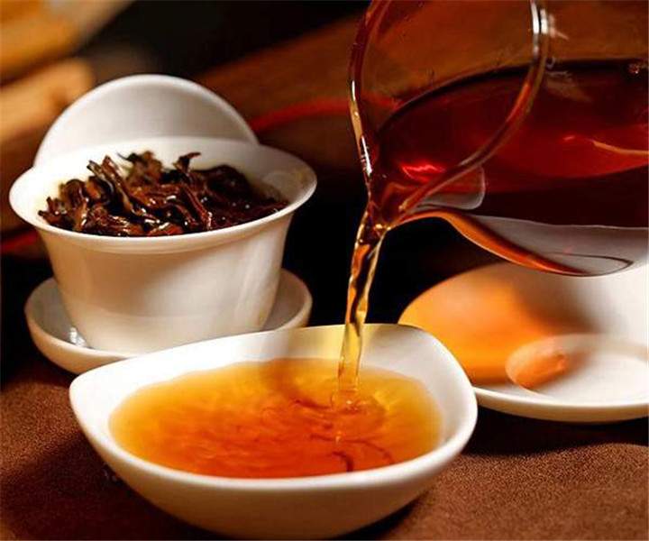 茶艺师：茶文化的传播者，茶产业的推动者