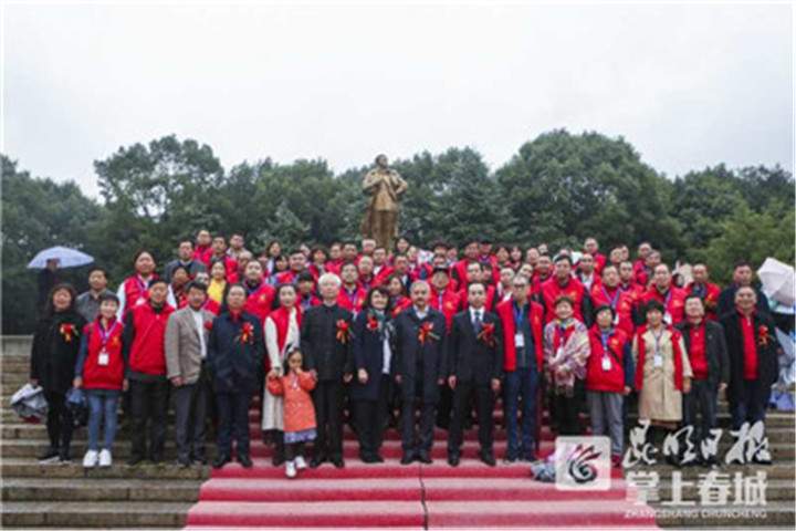 云南向刘少奇纪念馆捐赠“云茶”：致敬伟人，传承红色基因