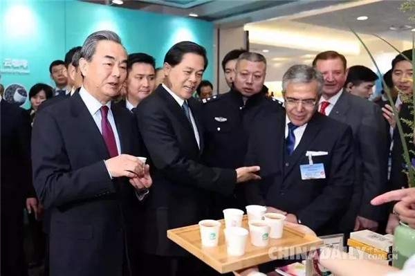 普洱茶又被国家盯上了：继外交部长力荐普洱茶之后，人民日报再度重磅推荐云南！