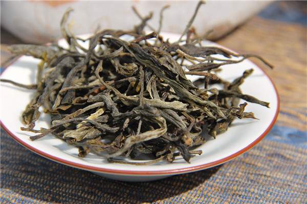 说茶观丨为什么茶叶越便宜越浓，越贵越淡？