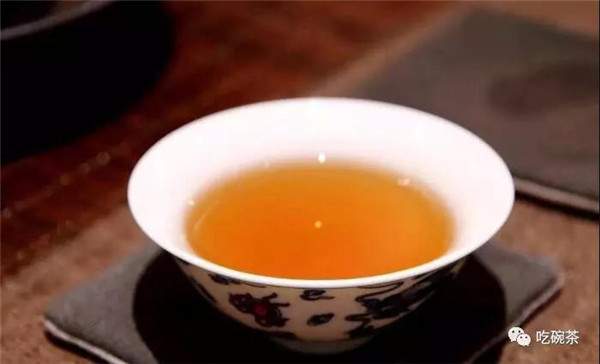 七八十年代“勐海茶厂”出产的一些唛号青饼及熟茶秘闻