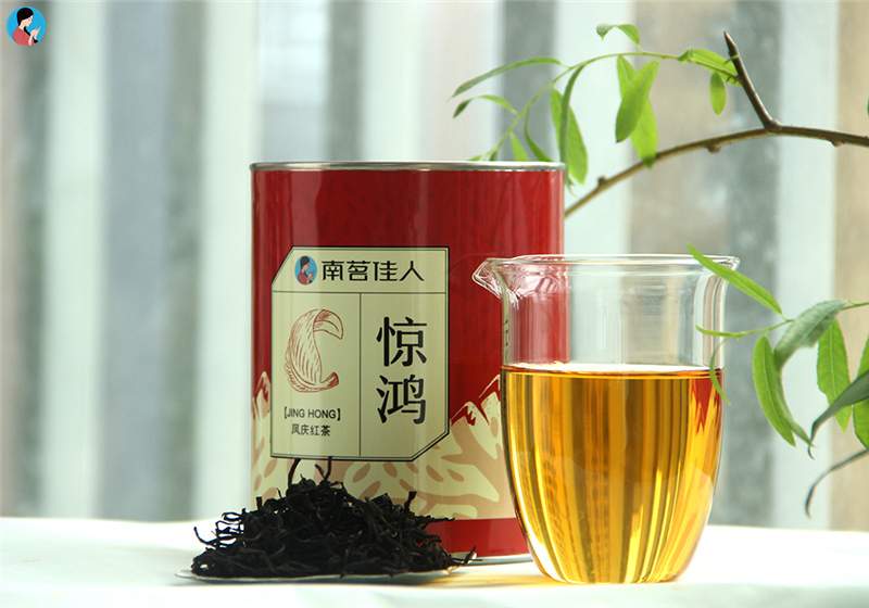 这里被称为“滇红茶”之乡，同时也是3200年古茶树的生长地