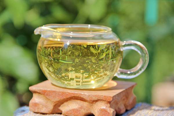古树茶比台地茶好，纯料茶比拼配茶好，果真如此吗？