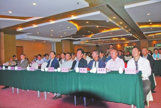云南省茶叶流通协会2016年第三次双月活动在昆明举行