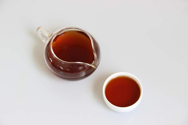 2018中茶甘纯普洱熟茶：甜香软糯，稻香幽幽