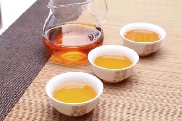 2017年陈升号“陈升红”滇红茶50g/罐