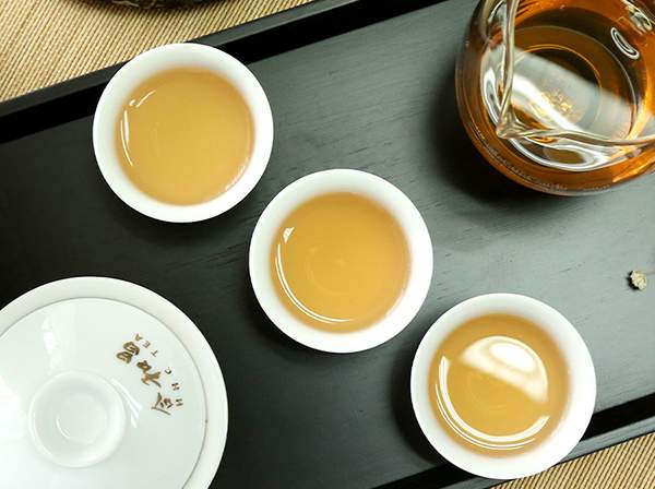 【品鉴】2015年合和昌“六星”（星系列）普洱生茶