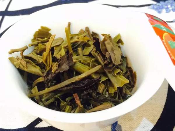 2015飞台茶叶新品“春蛰圆茶”生茶上市