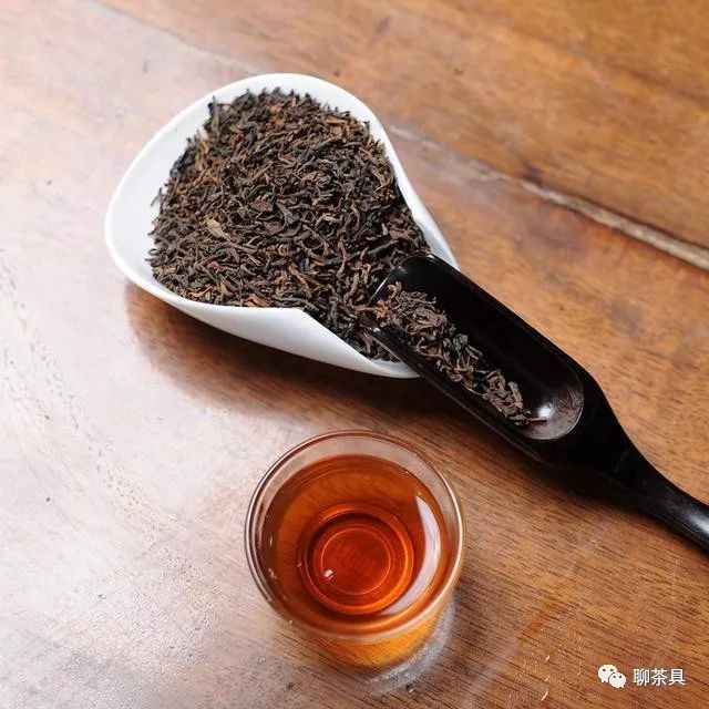 喝普洱茶的好处令人惊叹！