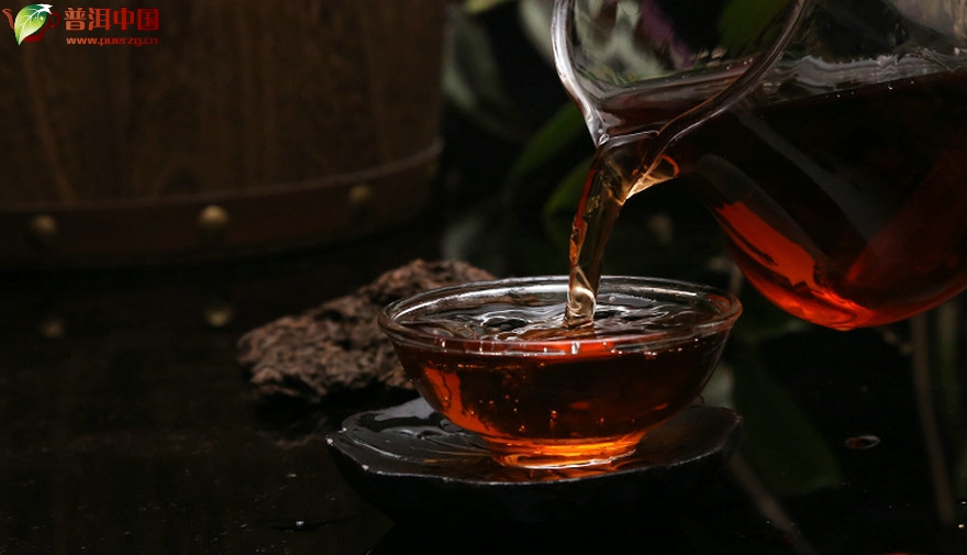 普洱茶市场行情平淡，但茶价格高为什么？