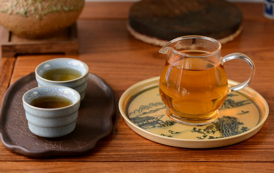 普洱茶市场行情平淡，但茶价格高为什么？