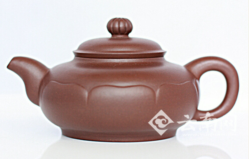 宜兴紫砂壶首次参展南博会和云南普洱茶是绝配
