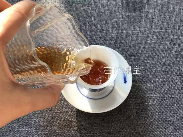 焙火足的武夷岩茶用泡袋装，就不会变质吗？