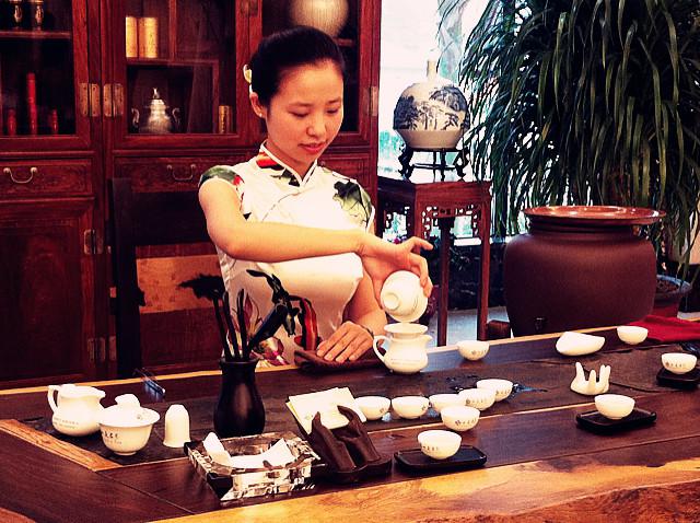 潮州茶文化“功夫茶”盛行及特点