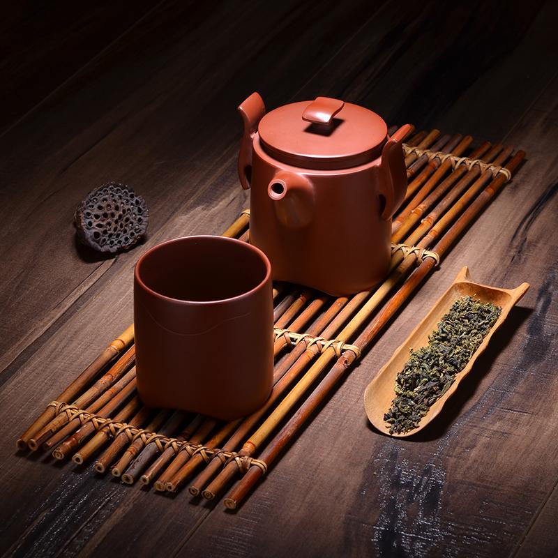 “茶道”是一种以茶为媒的生活礼仪和修身养性的方式