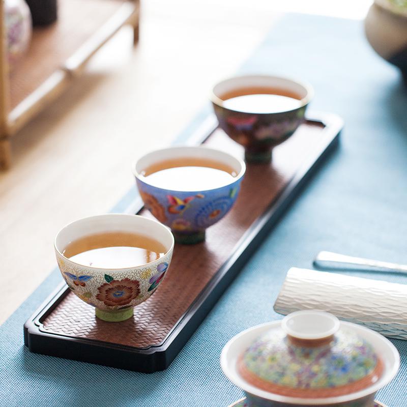 “听声辨色”辨别陶瓷茶具的质量