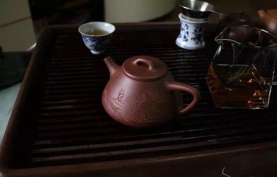 紫砂遇上茶,将生活演绎到极致