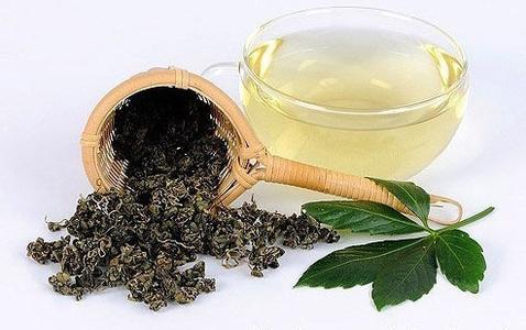 黄山毛峰产自高山的质优绿茶