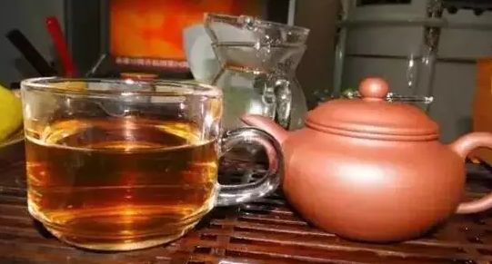 湖南易马国际为您讲述安化黑茶的八种口感，喝出健康来