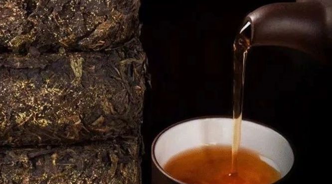 “发花”和三次“发酵”安化黑茶的两大独特工艺