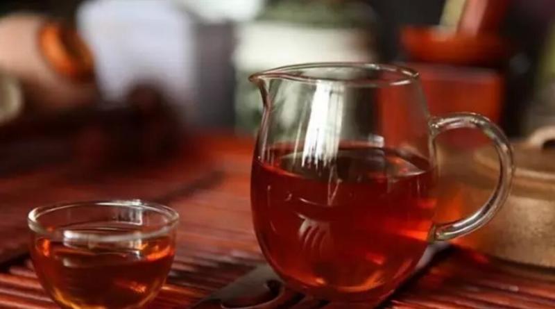 【百富茯茶】茯砖茶竟然可以降降血脂、降血糖？