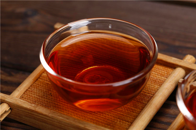 百富养生｜晚饭喝茯茶，帮助身体排出致癌物